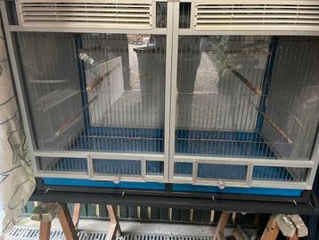 Groot broedblok/vogelhok beschikbaar voor biedingen