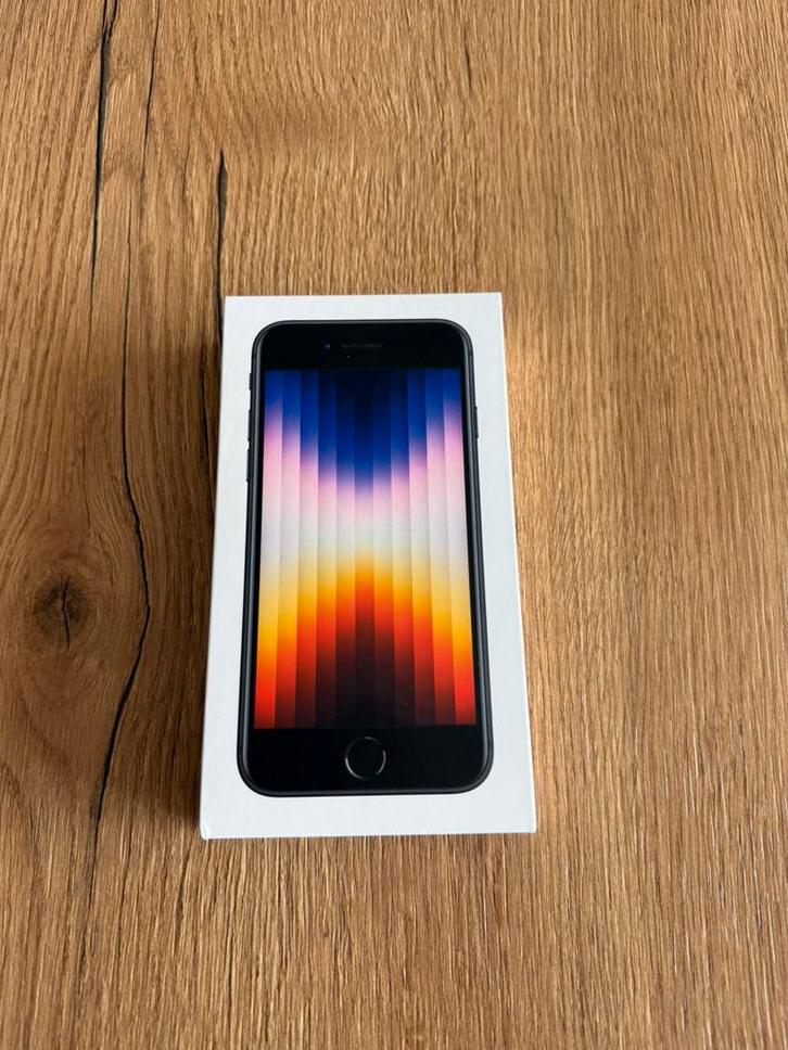 Nieuwstaat originele iPhone 2022 64GB (100% batt), Telecommunicatie, Mobiele telefoons | Apple iPhone, Zo goed als nieuw, 64 GB