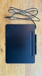 Wacom Intuos tekentablet, Ophalen of Verzenden, Zo goed als nieuw, Draadloos, Wacom