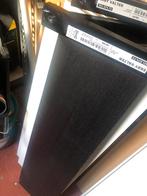 ZGAN! Ikea wandplank met houders, Huis en Inrichting, Woonaccessoires | Wandplanken en Boekenplanken, Ophalen, Zo goed als nieuw