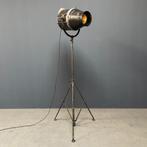 Grote Amerikaanse Klieglight theaterspot op statief oud lamp, Huis en Inrichting, Lampen | Vloerlampen, Ophalen, Gebruikt, -, 200 cm of meer
