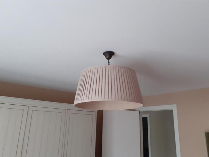Lampenkap + lamp, Huis en Inrichting, Lampen | Lampenkappen, Zo goed als nieuw, 50 cm of meer, Rond, Crème, Beige, Ophalen of Verzenden
