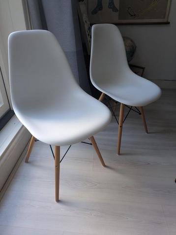 Set van 2 design stoelen (Eames-stijl, replica) beschikbaar voor biedingen