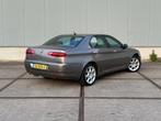 Alfa Romeo 166 2.4 JTD Business Edition 200PK! Nieuwe apk!, Auto's, Alfa Romeo, Gebruikt, Zwart, 150 pk, 1465 kg