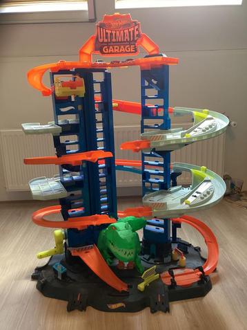 HotWheels Ultimate Garage - Dinosaurus - T-Rex beschikbaar voor biedingen