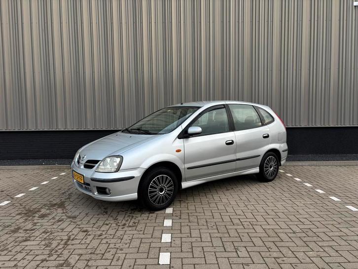 Nissan Almera Tino 1.8 2006 Grijs | Airco | All season |, Auto's, Nissan, Bedrijf, Almera Tino, ABS, Achteruitrijcamera, Airbags