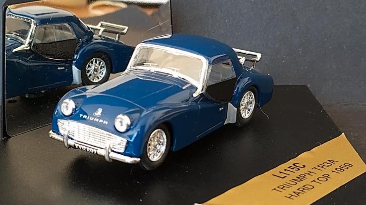 Triumph TR 3a Hard Top Blue 1:43 Vitesse Pol, Hobby en Vrije tijd, Modelauto's | 1:43, Nieuw, Auto, Overige merken, Ophalen of Verzenden