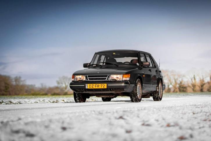 Saab 900 2.0 I 16 HB U9 1992 Grijs, Auto's, Saab, Bedrijf, Saab 900, ABS, Benzine, Hatchback, Handgeschakeld, Origineel Nederlands