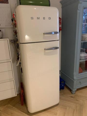 SMEG koelkast creme beschikbaar voor biedingen