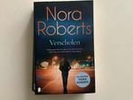 Verscholen, Nora Roberts, Ophalen of Verzenden, Zo goed als nieuw, Nederland