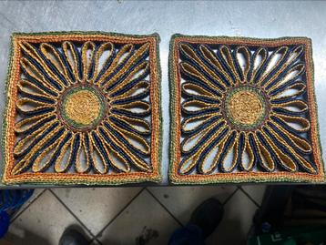 2 x vintage jaren 70 pannen onderzetters vierkant beschikbaar voor biedingen