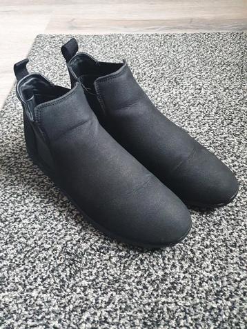 YourTurn Schoenen/ Chelsea Boots (Zalando) beschikbaar voor biedingen