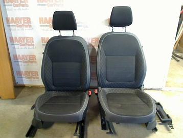 Stoelen + Achterbank Skoda Fabia III (NJ3) (2014-08/2021-06) beschikbaar voor biedingen