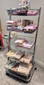Presentatierek kledingrek met 5 verstelbare manden, Ophalen, Met wielen, Gebruikt