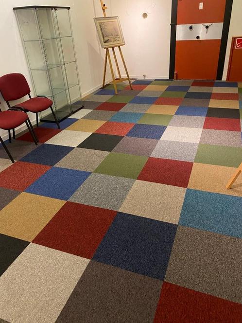 tapijttegels, Huis en Inrichting, Stoffering | Vloerbedekking, Zo goed als nieuw, Tapijttegels, Overige kleuren, 50 tot 75 m²