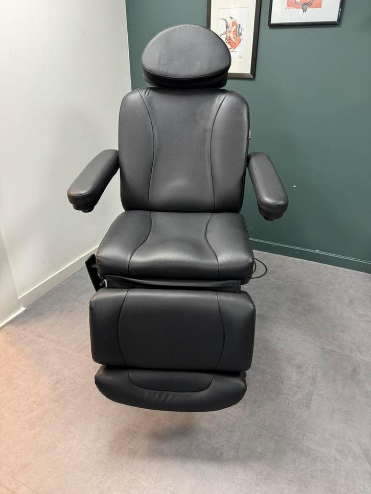Vol   Elektrische   Behandelstoel zo goed als nieuw, Sport en Fitness, Massageproducten, Zo goed als nieuw, Massagetafel, Ophalen