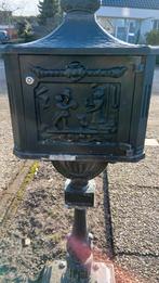 Brievenbus met slotje., Ophalen