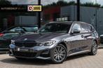 BMW 3-serie Touring 330e - M-SPORT - CARPLAY - SFEERVERLICHT, Auto's, BMW, 1998 cc, Gebruikt, Zwart, 4 cilinders