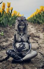 Moeder aarde Beeldje Nieuw! Zilver zwart, Ophalen of Verzenden