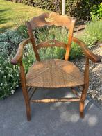 Drie eikenhouten eetkamerstoelen, 19 de eeuws Limburgs, Antiek en Kunst, Antiek | Meubels | Stoelen en Banken, Ophalen