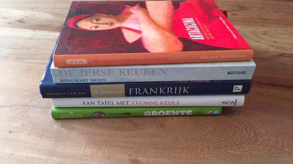 Stapel kookboeken Indische , Franse, Ierse keuken o.a., Boeken, Kookboeken, Ophalen of Verzenden, Zo goed als nieuw