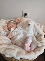 Reborn Baby Flora van Priscila Lopez zoekt een nieuw thuis!, Ophalen of Verzenden, Zo goed als nieuw, Babypop, Levensecht of Reborn