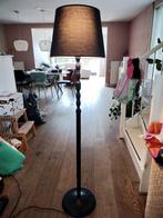 Zwarte vloerlamp, Huis en Inrichting, Ophalen, Zo goed als nieuw