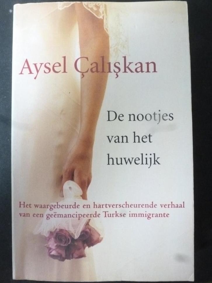 De nootjes van het huwelijk. A Caliskan. ds 12, Boeken, Overige Boeken, Nieuw, Verzenden