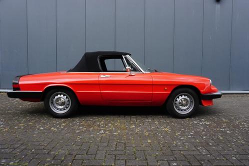 Alfa Romeo Spider, Auto's, Alfa Romeo, Particulier, Spider, Benzine, Cabriolet, Handgeschakeld, Geïmporteerd, Rood, Zwart, Leder