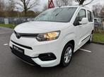 Toyota Proace City Verso 1.2 Turbo Active 110 PK Camera Clim, Auto's, Toyota, Voorwielaandrijving, Stof, Gebruikt, Wit