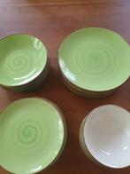 24 delig servies groen, Huis en Inrichting, Keuken | Servies, Ophalen, Overige typen, Nieuw, Overige stijlen