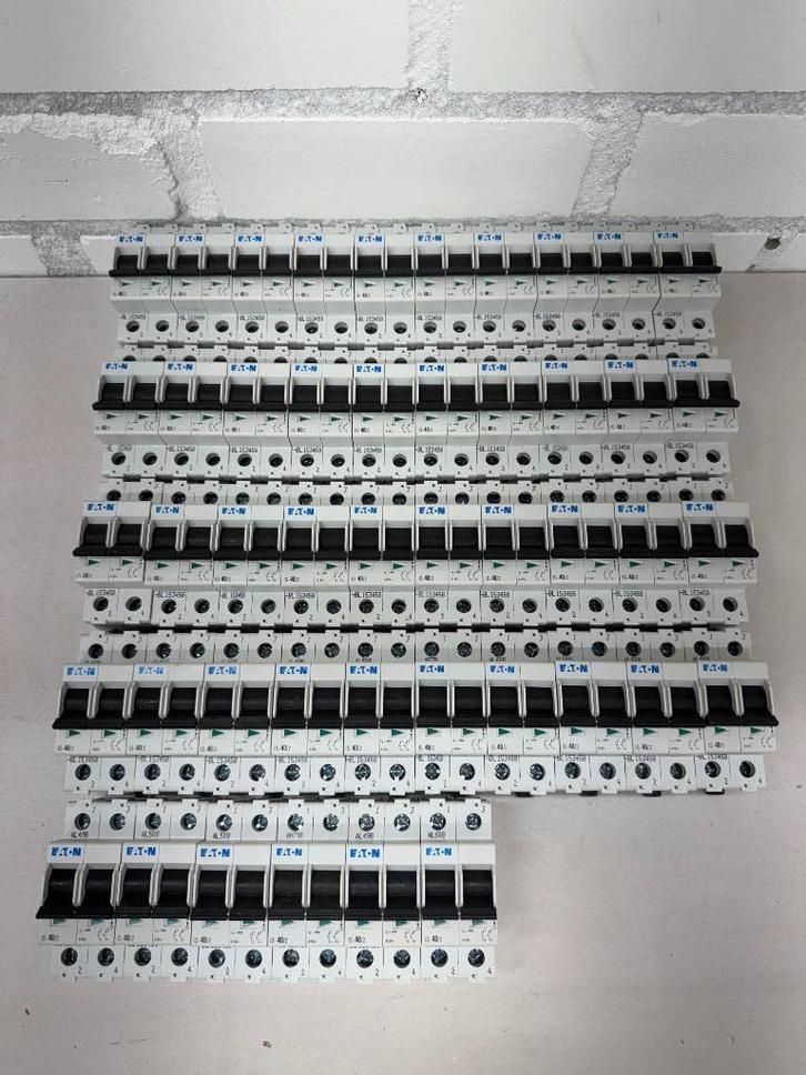 Eaton hoofdschakelaar 1 fase, Doe-het-zelf en Verbouw, Elektra en Kabels, Gebruikt, Overige typen, Ophalen of Verzenden