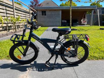16 inch jongens fiets beschikbaar voor biedingen