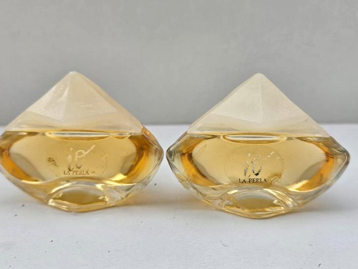Verschillende parfum miniaturen - €2,-per stuk, Verzamelen, Parfumverzamelingen, Zo goed als nieuw, Miniatuur, Ophalen of Verzenden