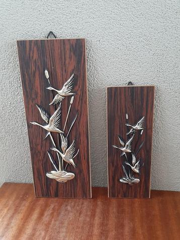 Vintage wanddecoratie kunststof met vissen/hert/eenden etc. beschikbaar voor biedingen