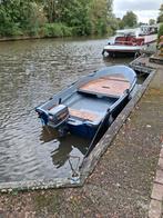 Sloep met buitenboordmotor en trailer te koop, Watersport en Boten, Ophalen, Gebruikt, Tot 10 pk, 3 tot 6 meter