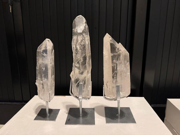 3 Grote Kwartskristallen uit Brazilië, Verzamelen, Mineralen en Fossielen, Mineraal, Ophalen of Verzenden