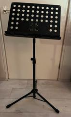 Muziekstandaard. Met verbreeder 10 euro, Ophalen of Verzenden, Gebruikt, Muziekstandaard