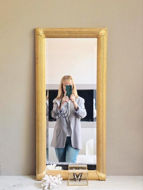 Gouden wandspiegel – klassiek & tijdloos, Huis en Inrichting, Woonaccessoires | Spiegels, Zo goed als nieuw, Minder dan 50 cm