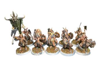 Warhammer Fantasy Old World Beastmen Gors beschikbaar voor biedingen