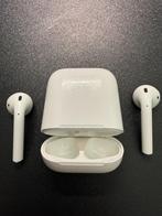 Apple AirPods inclusief originele oplaadcase, Ophalen of Verzenden, Gebruikt, In oorschelp (earbud), Bluetooth