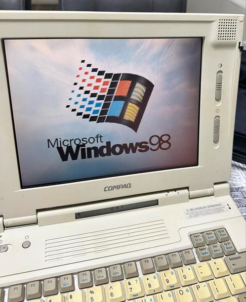 Compaq LTE Vintage Laptop - Windows 98, Computers en Software, Vintage Computers, Ophalen of Verzenden