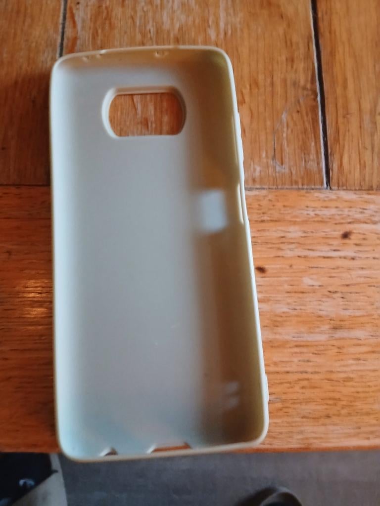 iPhone Hoesje, Ophalen of Verzenden, Gebruikt, IPhone SE (2022), Hoesje of Tasje