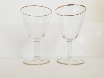 2 Vintage gegraveerde port/borrel glazen met gouden randje beschikbaar voor biedingen