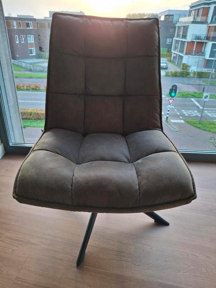 Fijne, comfortabele groene draaifauteuil van Woood, Huis en Inrichting, Fauteuils, Gebruikt, Metaal, Stof, 50 tot 75 cm, Minder dan 75 cm