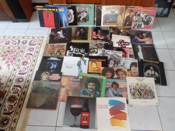 Collectie Folk en Country LP's beschikbaar voor biedingen