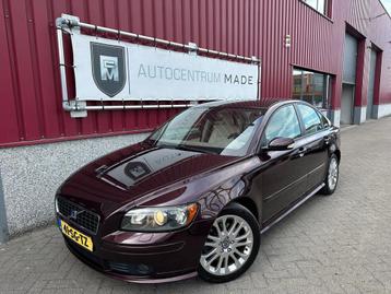 Volvo S40 2.4i Summum // Clima // Cruise control // Leder beschikbaar voor biedingen