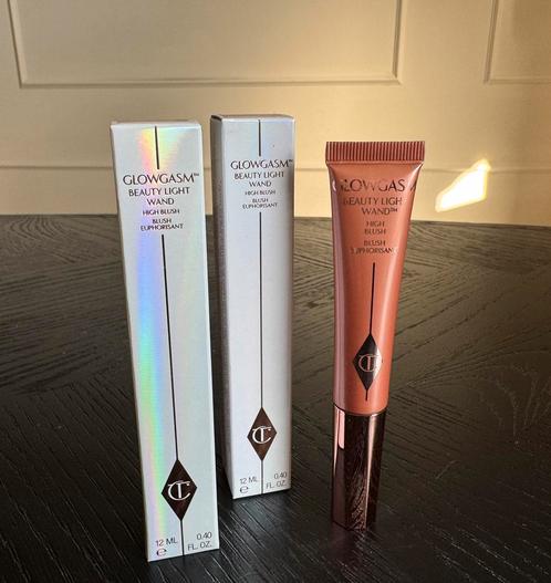 Charlotte Tilbury Glowgasm beauty light wand pinkgasm nieuw, Sieraden, Tassen en Uiterlijk, Uiterlijk | Cosmetica en Make-up, Nieuw