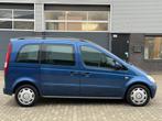 Mercedes-Benz Vaneo 1.6 Ambiente AIRCO TREKHAAK NIEUW APK, Auto's, Mercedes-Benz, Stof, Gebruikt, 4 cilinders, Blauw