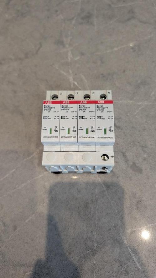 ABB Overspanningsbeveiliging T2 - OVRT24L40-275PQ, Doe-het-zelf en Verbouw, Elektra en Kabels, Nieuw, Overige typen, Ophalen of Verzenden